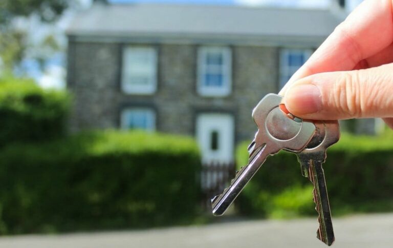 Comment acheter une maison de manière efficace : 10 étapes clés pour réussir son investissement immobilier atypique